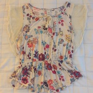American Rag boho lace flutter sleeve top.